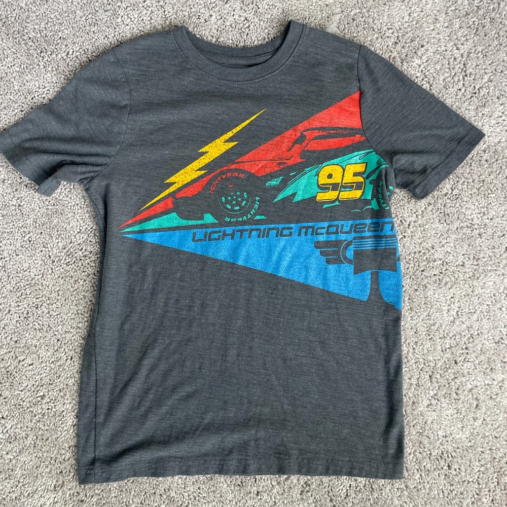 DISNEY lightning McQueen Cars boys shirt size 12